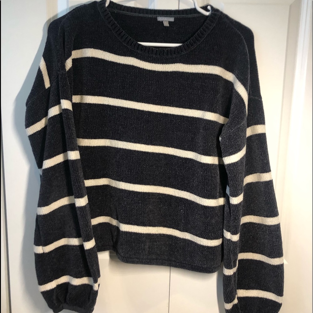 Long sleeve with stripes